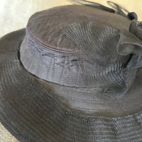 EXQUISITE 1940s\' BLACK TOPSTITCHED FABRIC & CRIN WIDE BRIM TILT HAT main image 12
